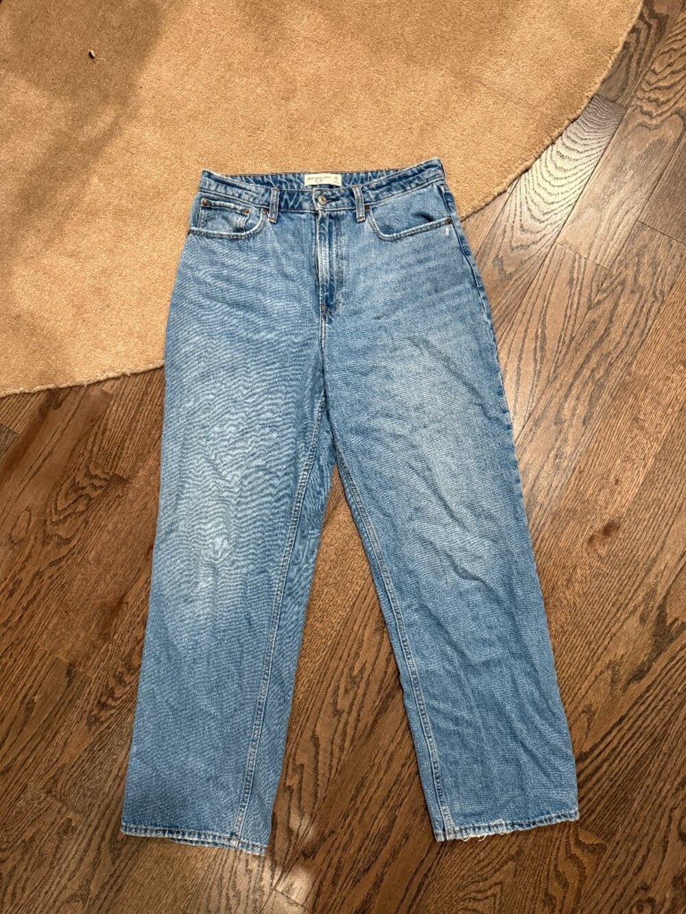 Abercrombie Curve Love Loose High Rise Jeans 29